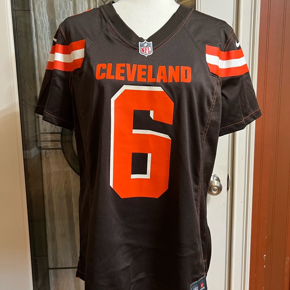 Cleveland Browns ladies NFL jersey